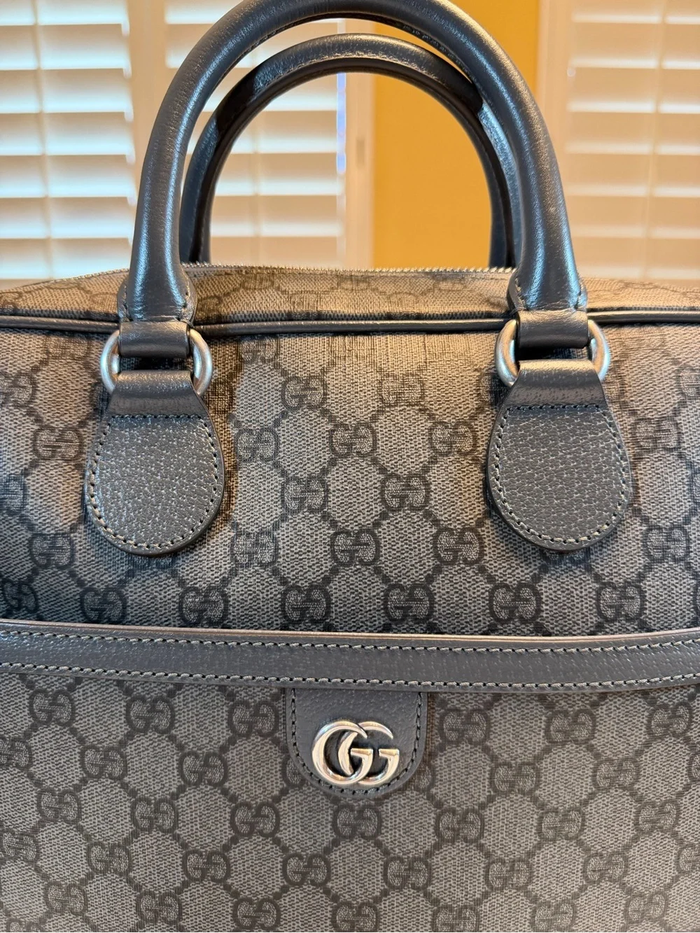 New Authentic Gucci GG Supreme Logo Ophidia Messenger Bag Briefcase Gray Medium